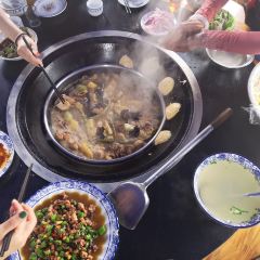 祥侬国鸡宴·青城山下柴火鸡 User Photo