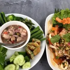 Bang Pae Seafood User Photo