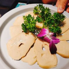 三不牛腩·牛腩刀叉养生火锅(摩尔城中商百货店) User Photo