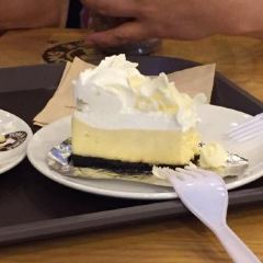 Tom N Toms Coffee User Photo