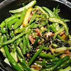XIN XIAN HE DAN MO DOU HUA ZHUANG User Photo