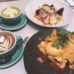 Operator 25張用戶圖片