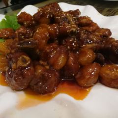 Dong sheng sheng tai zhuang yuan User Photo