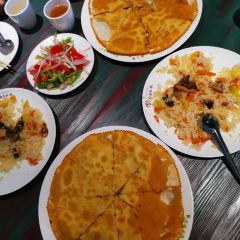 奔跑的肉饼子特色餐饮(锦福小区店) User Photo