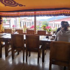 MAKYE AME 여행 사진