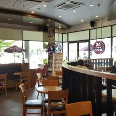 Tom N Toms Coffee User Photo