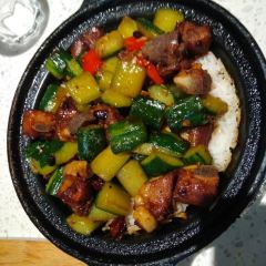 杨铭宇黄焖鸡米饭(固镇县店) 여행 사진