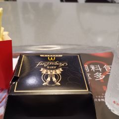 McDonald's (longzhimenggouwuzhongxin) 여행 사진