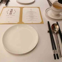 Yong Yi Ting User Photo