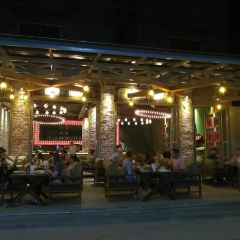 The Red Piano - Pub Street User Photo