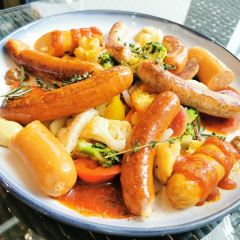 Gebrwurst xiangchangxiongdi·deguoxiangchangpijiucanba (shidaitianjie) User Photo