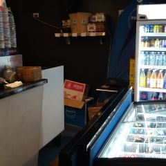 CJs Cafe and Pizza 여행 사진