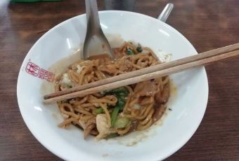 MeeTonPoe Phuket Town User Photo