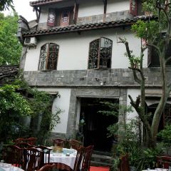 大院坝禅修民宿(黄龙溪古镇店) User Photo