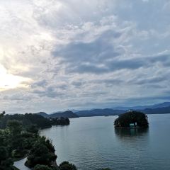 Narada Qiandao Lake Resort  (wenguangxuanzhongcanting) User Photo