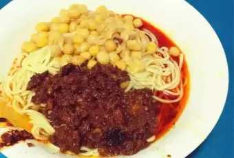 Huashi Pea & Minced Pork Noodles (Minsheng Road Branch) user photo