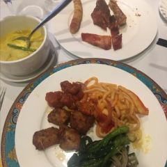 ROYAL ORCHID THAI REVOLIVING RESTAURANT User Photo