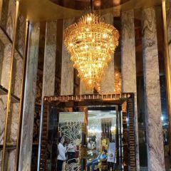 Jin Cai Collection User Photo