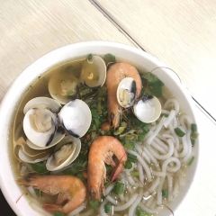 三亚正宗抱罗粉店 User Photo