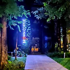 BROWN Coffee and Bakery User Photo