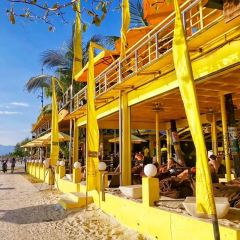 Yellow Beach Cafe User Photo