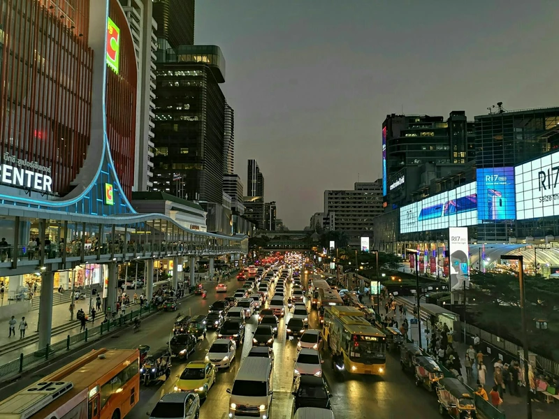 曼谷水門市場