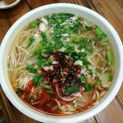 HA LI DE NIU ROU MIAN SHANG XI YUAN DIAN User Photo