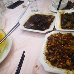 安吉飞瀑农庄·餐厅 User Photo
