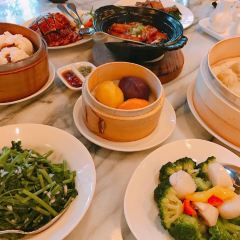 Silks Palace User Photo