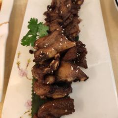 XIAO YAN JING DA PAI DANG User Photo