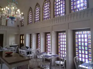 Manouchehri House Restaurant