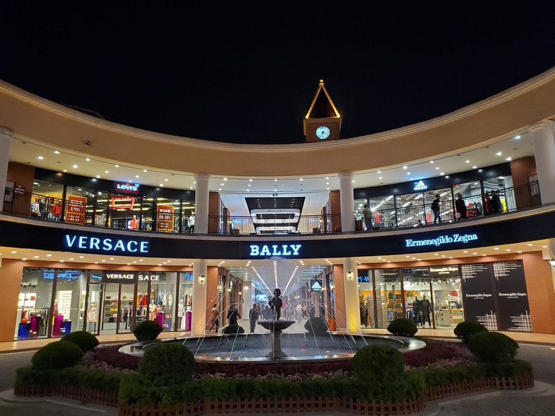 Chengdu Shopping Outlets: Where to Find Discounts