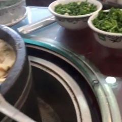 Cuihua Stone Pot Restaurant with Local features User Photo