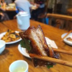 DACHUXIAOGUAN User Photo