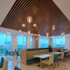滨河智选假日酒店餐饮部 User Photo
