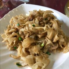 NAN XI JIANG SHI ZI YAN FAN DIAN QI LIN SHAN ZHUANG User Photo