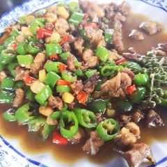 祥侬国鸡宴·青城山下柴火鸡 User Photo