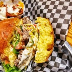 The Burgernator 여행 사진