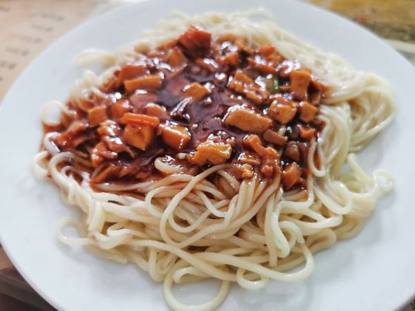 Shun Zhang Donkey Meat Noodle