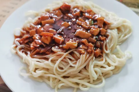Shun Zhang Donkey Meat Noodle