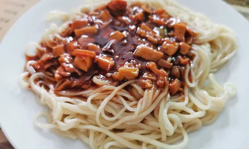Shun Zhang Donkey Meat Noodle