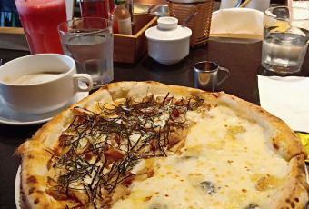Pizza 4P's Hoang Van Thu User Photo