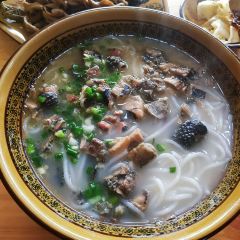 Yunnan·Luwei Chicken noodle User Photo
