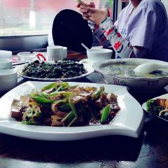 鲁味轩家常菜 User Photo