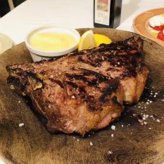 RISTORANTE LA GROTTA GUELFA張用戶圖片