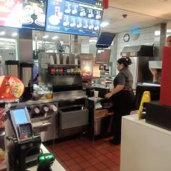 McDonald's (longzhimenggouwuzhongxin) 여행 사진