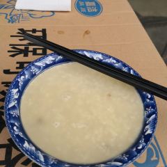 一品鲜鱼锅贴(人民一路店) User Photo