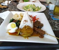 Sun Cafe User Photo