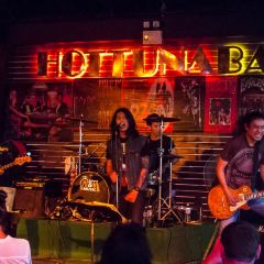 Hot Tuna Bar User Photo