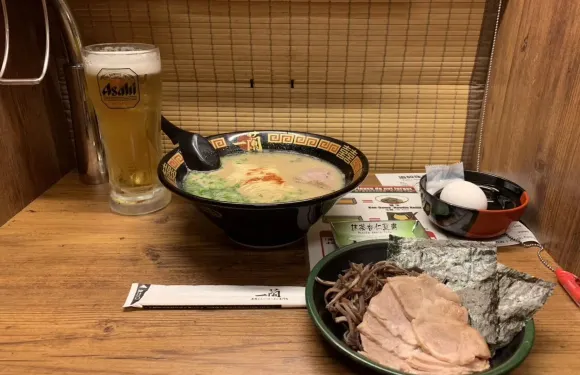 一蘭拉麵(京都八幡店)